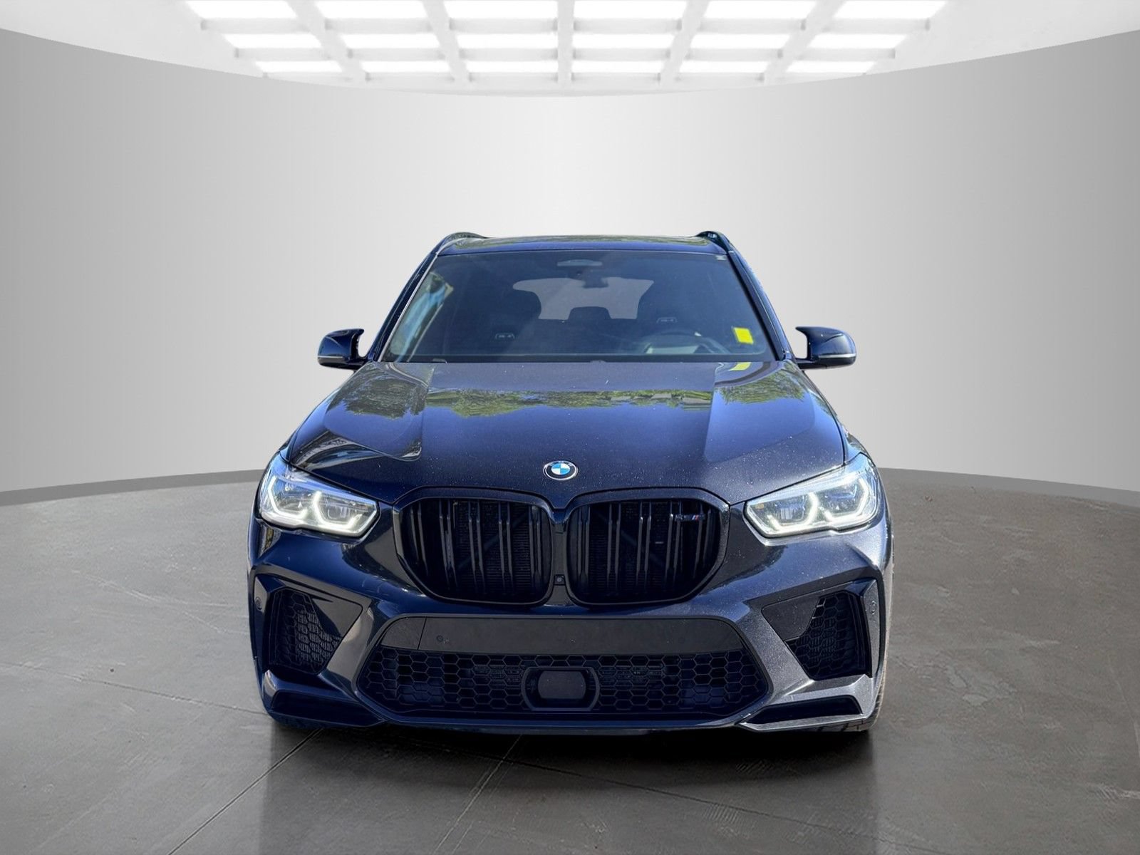 Used 2020 BMW X5 M Competition w/ Executive Package AWD/4WD image 2