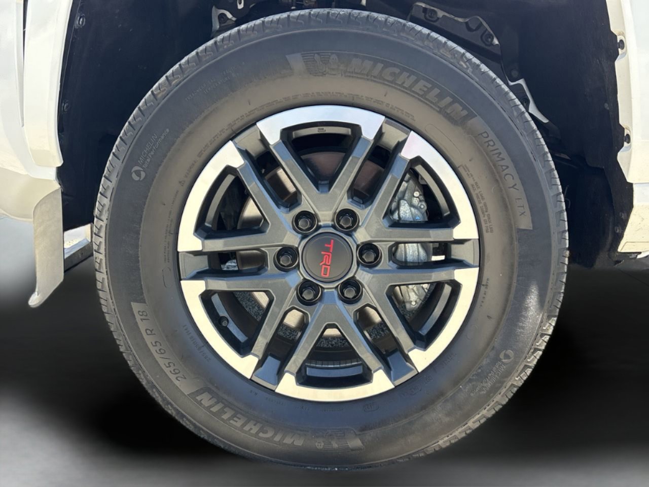 Used 2024 Toyota Tacoma TRD Sport image 30