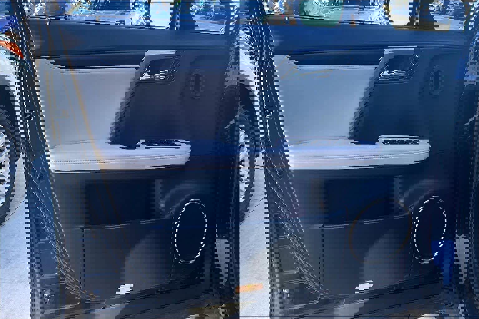 Used 2021 Lexus RX 450h AWD w/ Premium Package image 21