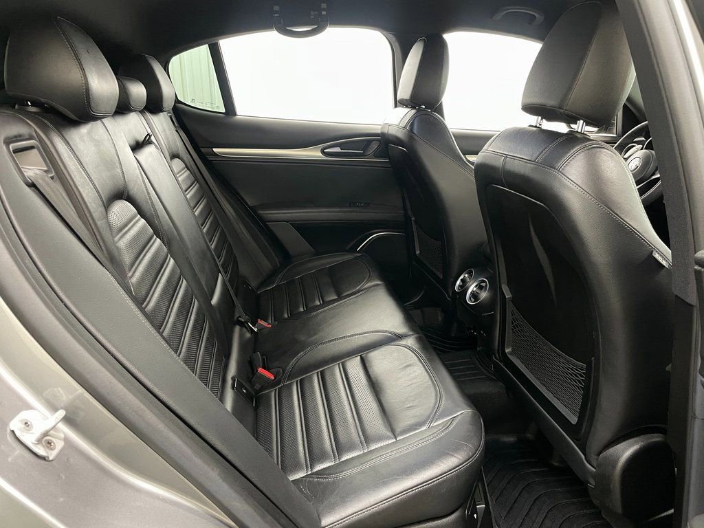 Used 2018 Alfa Romeo Stelvio Ti Sport AWD/4WD image 42
