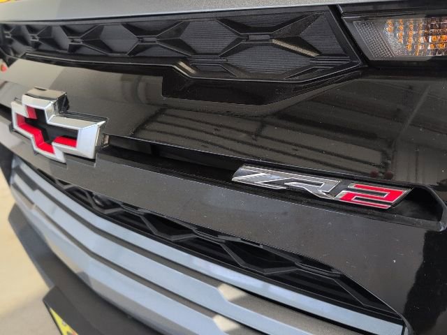 Certified 2024 Chevrolet Colorado ZR2 w/ ZR2 Convenience Package III image 9