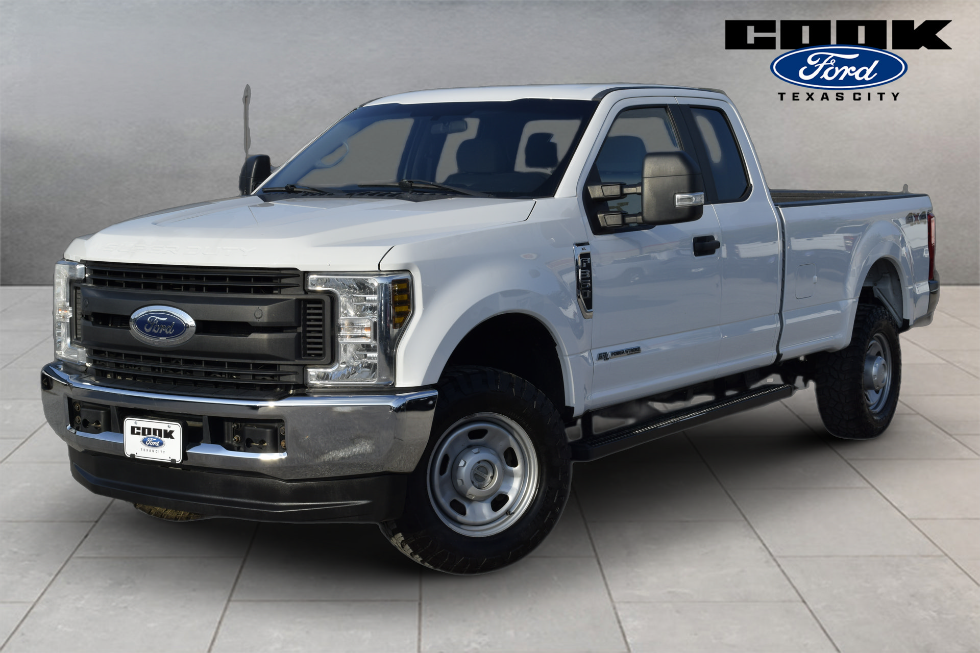 Used 2019 Ford F350 XL w/ Power Equipment Group AWD/4WD image 1