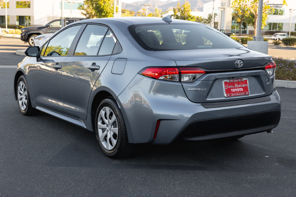 Used 2026 Toyota Corolla LE FWD image 7