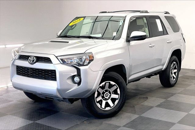Used 2018 Toyota 4Runner TRD Off-Road w/ Convenience Package AWD/4WD image 12