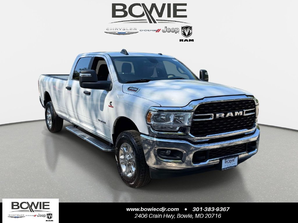Used 2024 RAM 3500 Big Horn AWD/4WD image 1