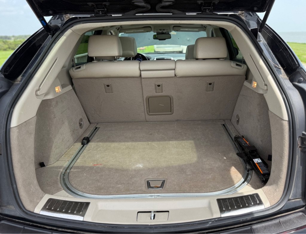 Used 2012 Cadillac SRX Luxury FWD image 17