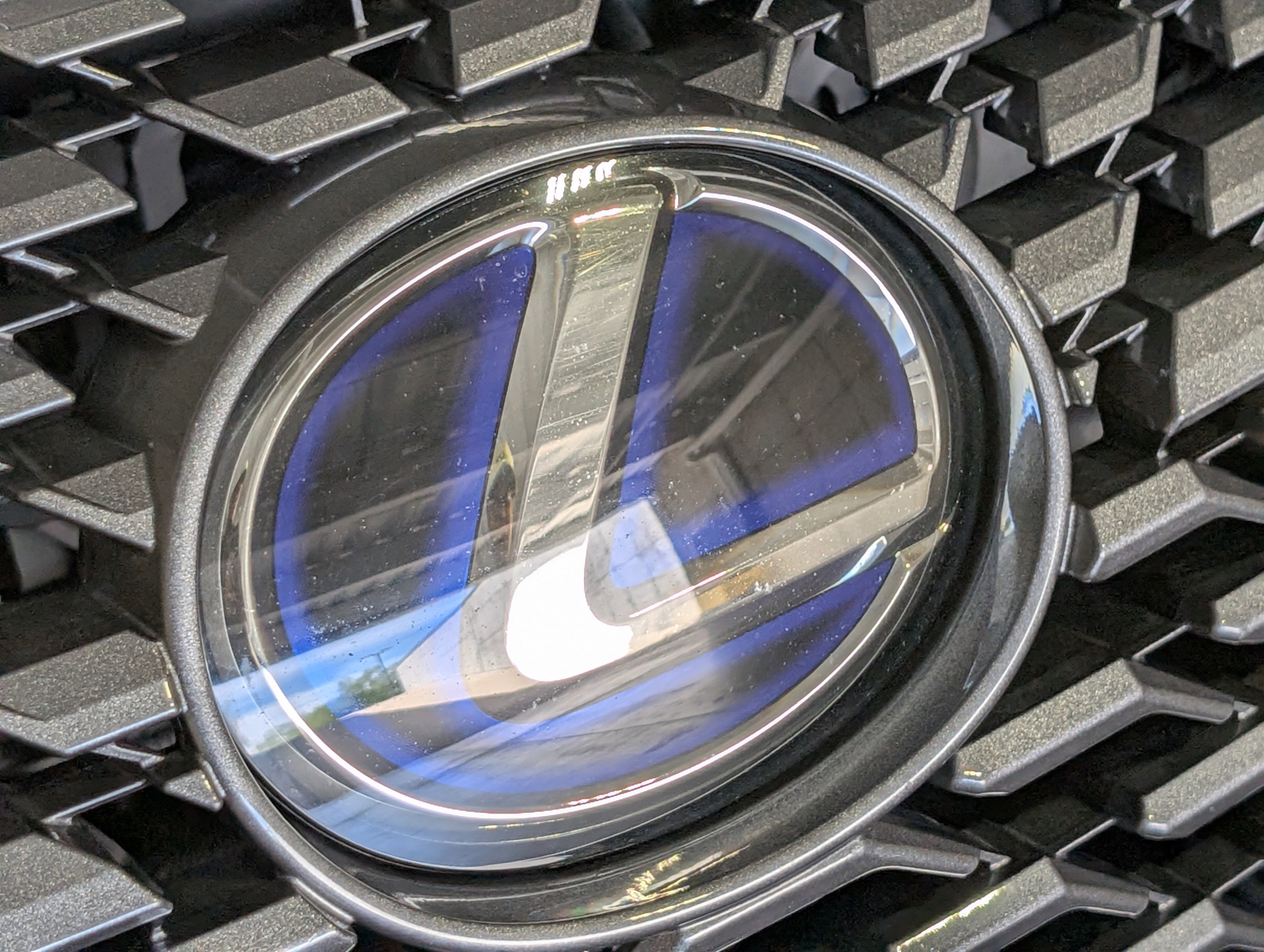 Used 2020 Lexus RX 450h AWD w/ Premium Package image 16