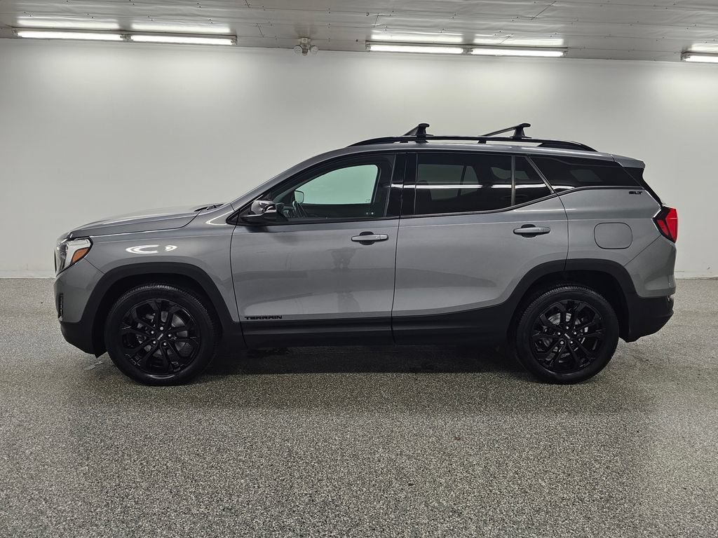 Used 2020 GMC Terrain SLT w/ Elevation Edition AWD/4WD image 9