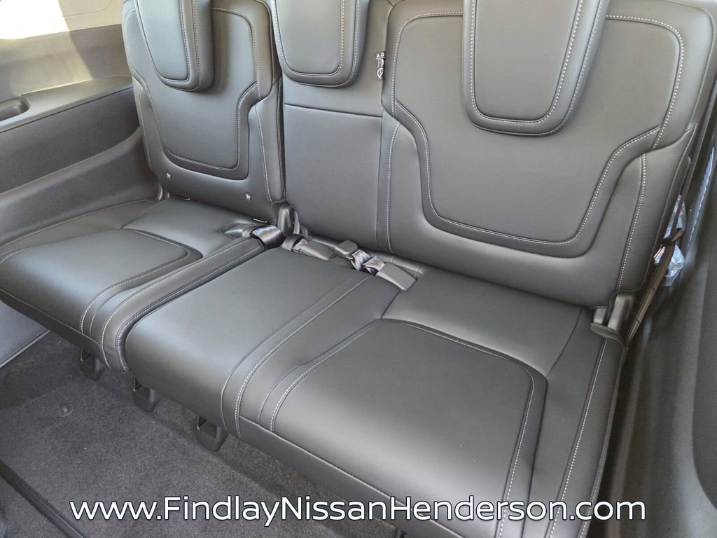 New 2026 Nissan Armada SV image 9