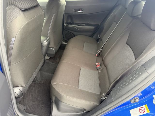 Used 2019 Toyota C-HR LE FWD image 21