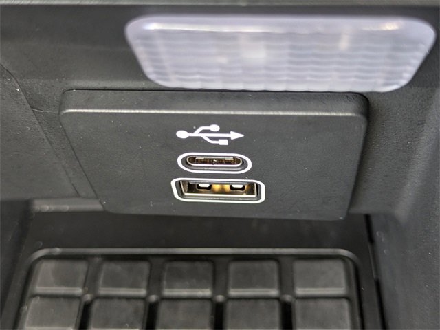Used 2025 Lincoln Aviator Reserve w/ Illumination Package image 23