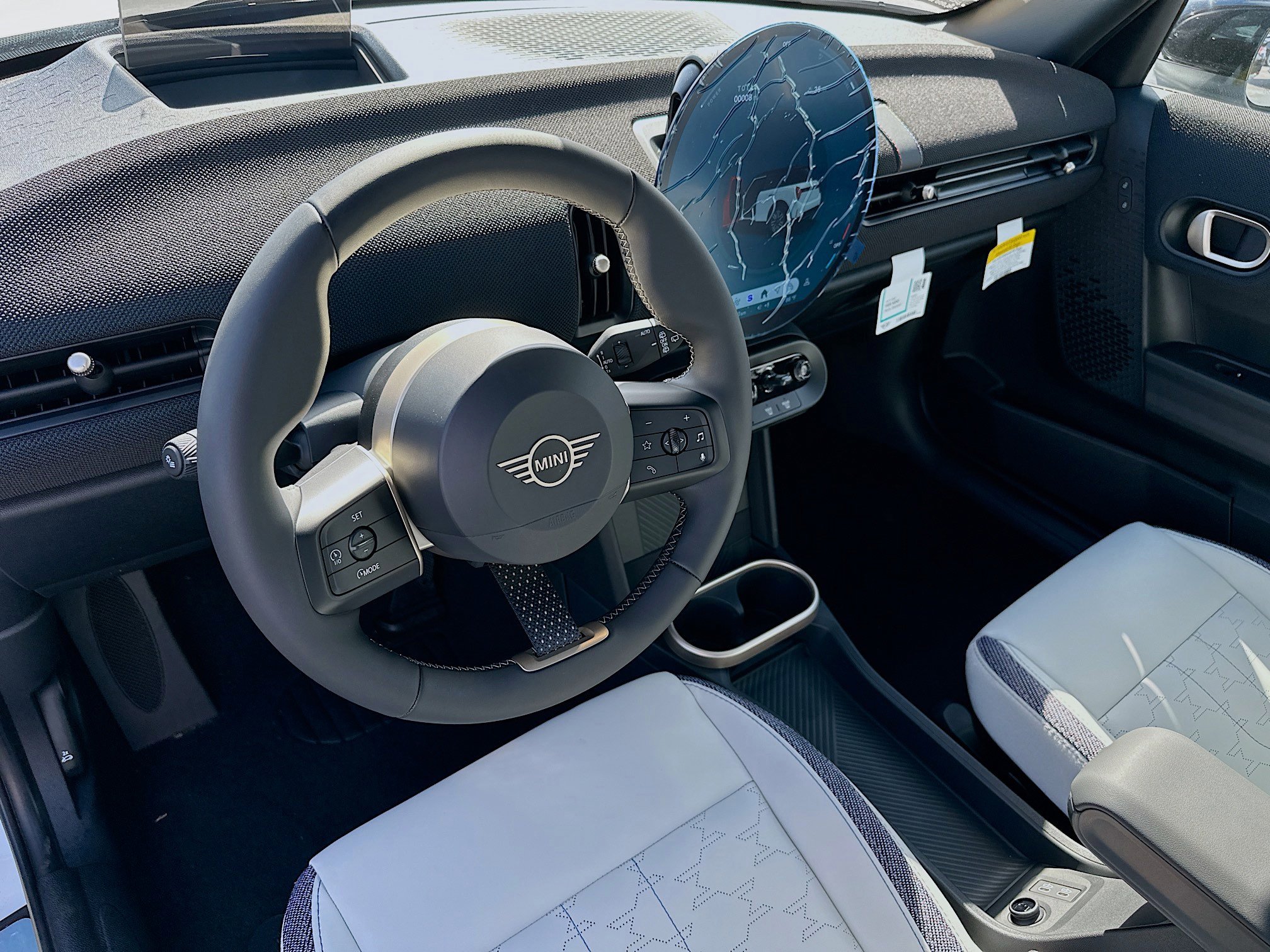 New 2026 MINI Cooper 2-Door Hardtop FWD image 7