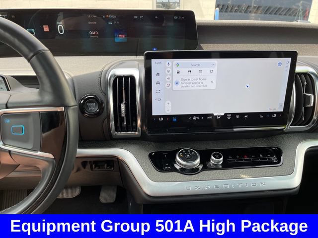 Used 2025 Ford Expedition Tremor AWD/4WD image 17