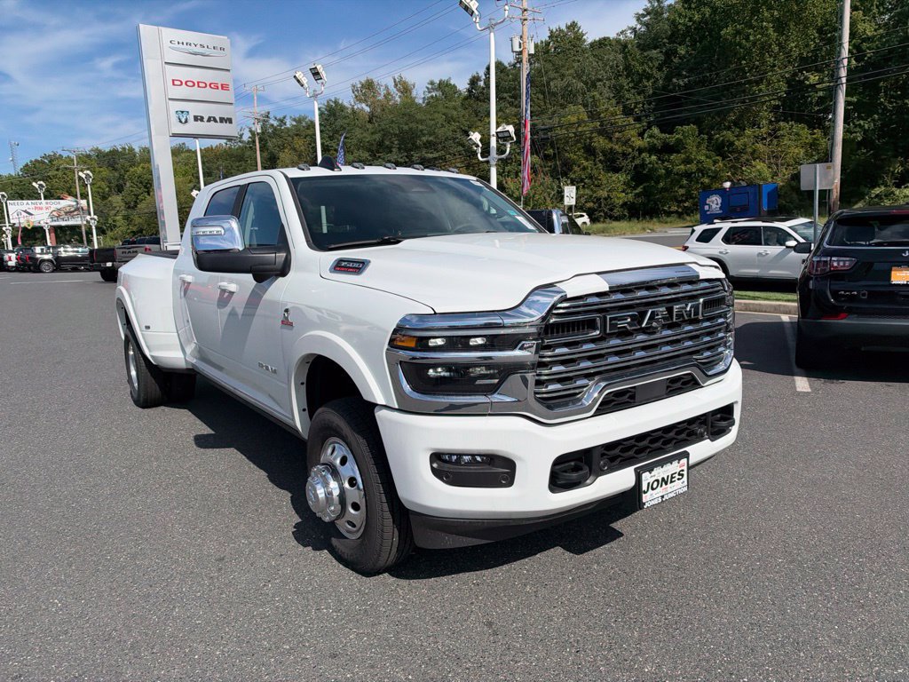 New 2026 RAM 3500 Longhorn AWD/4WD image 2