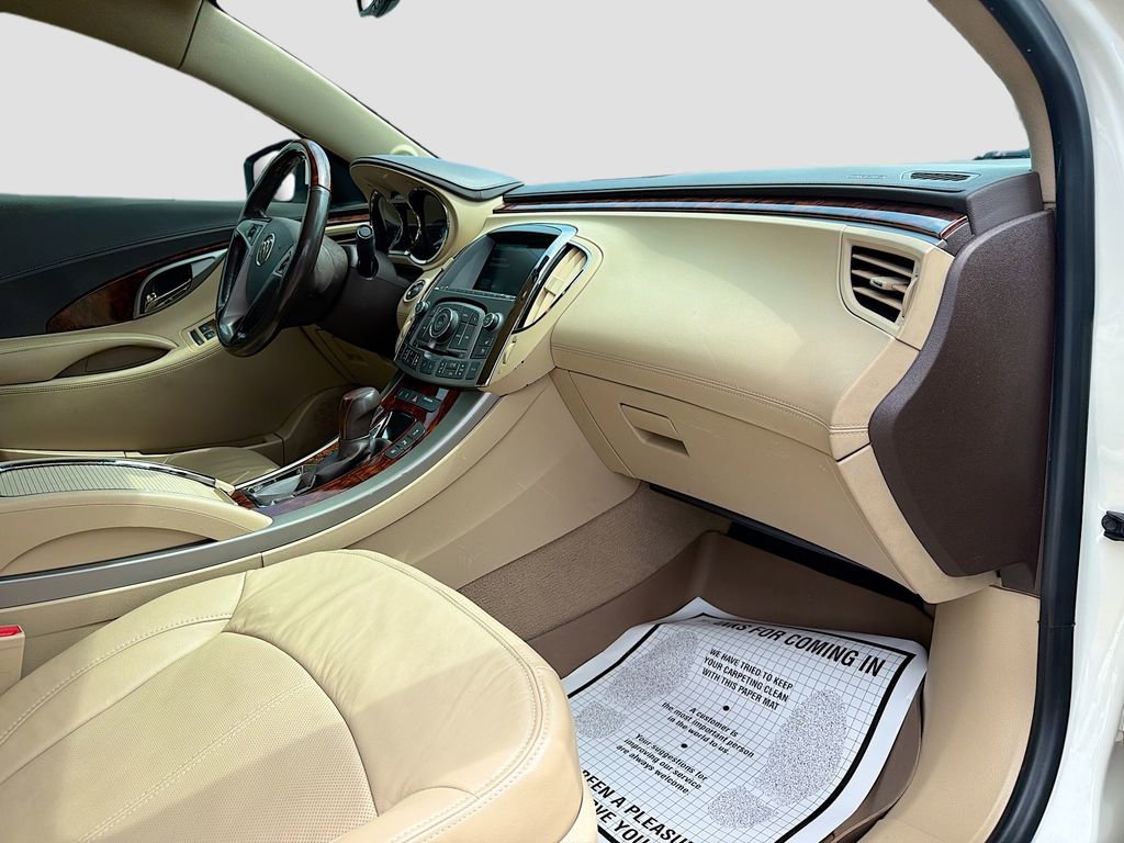 Used 2012 Buick LaCrosse Premium FWD image 13