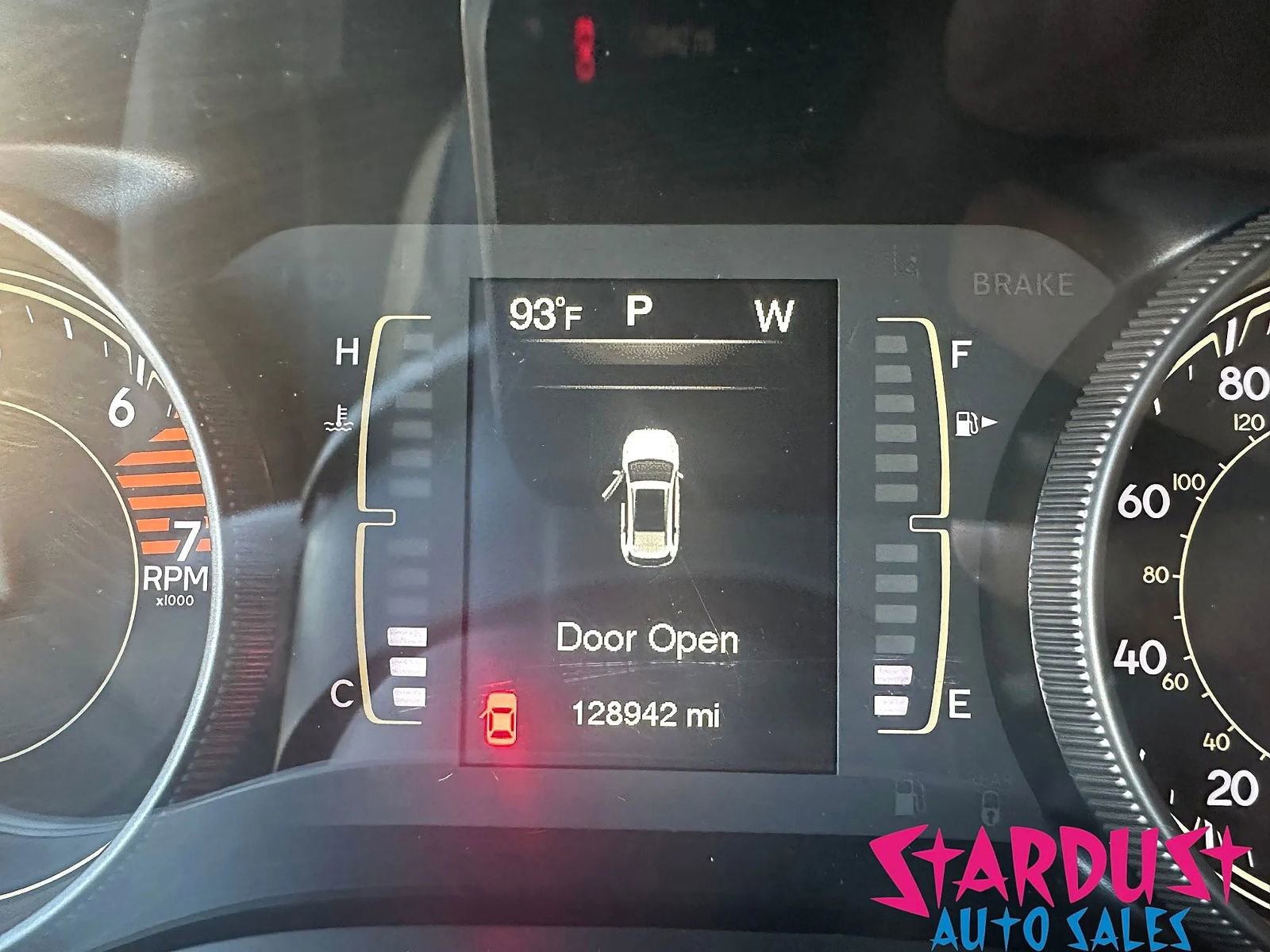 Used 2018 Jeep Cherokee Latitude FWD image 10
