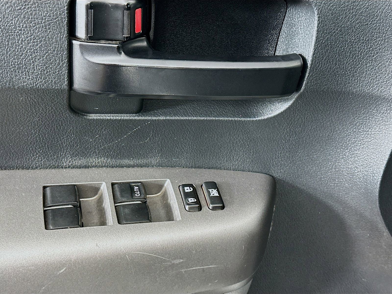 Used 2012 Toyota Tundra 4x4 Double Cab w/ Tow Pkg image 17