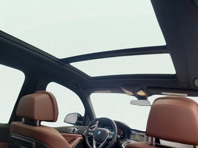 Used 2023 BMW X5 xDrive40i w/ Luxury Seating Package image 22