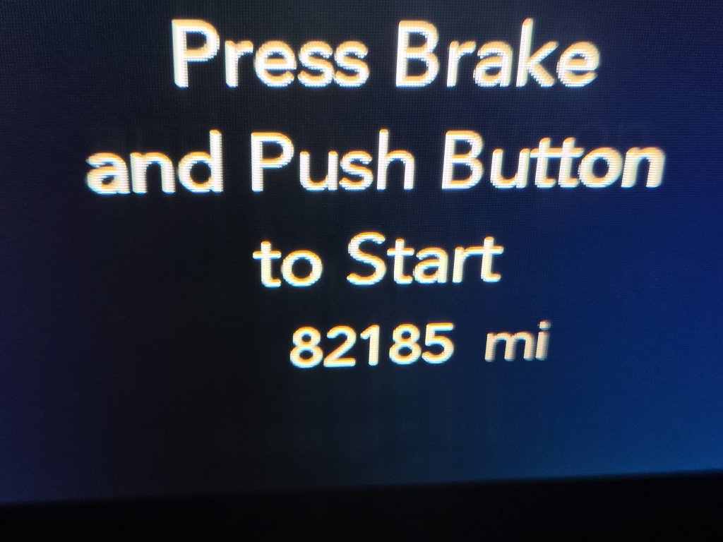 Used 2023 Chrysler Pacifica Touring-L FWD image 35