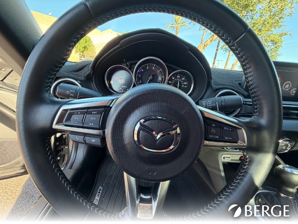 Used 2022 MAZDA MX-5 Miata RF Grand Touring w/ Weather Package RWD image 18