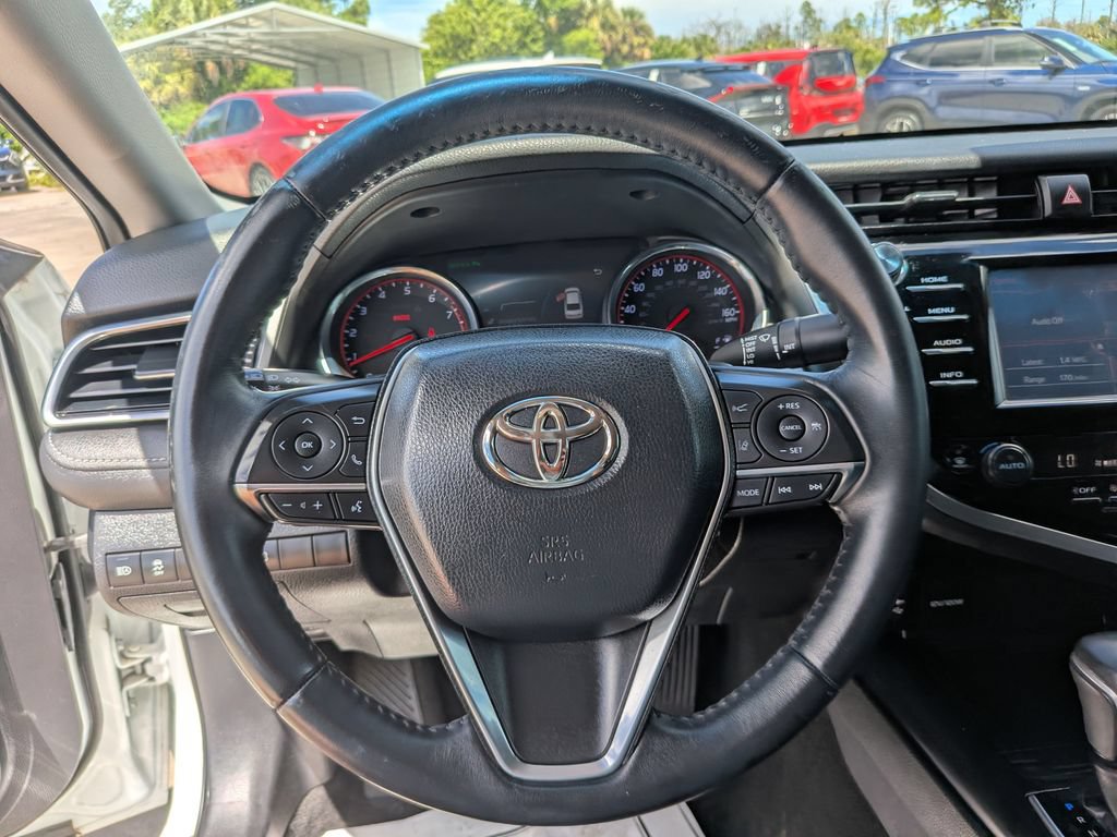 Used 2018 Toyota Camry XSE FWD image 29