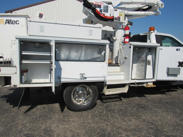 Used 2019 Ford F550 4x4 Regular Cab Super Duty image 19