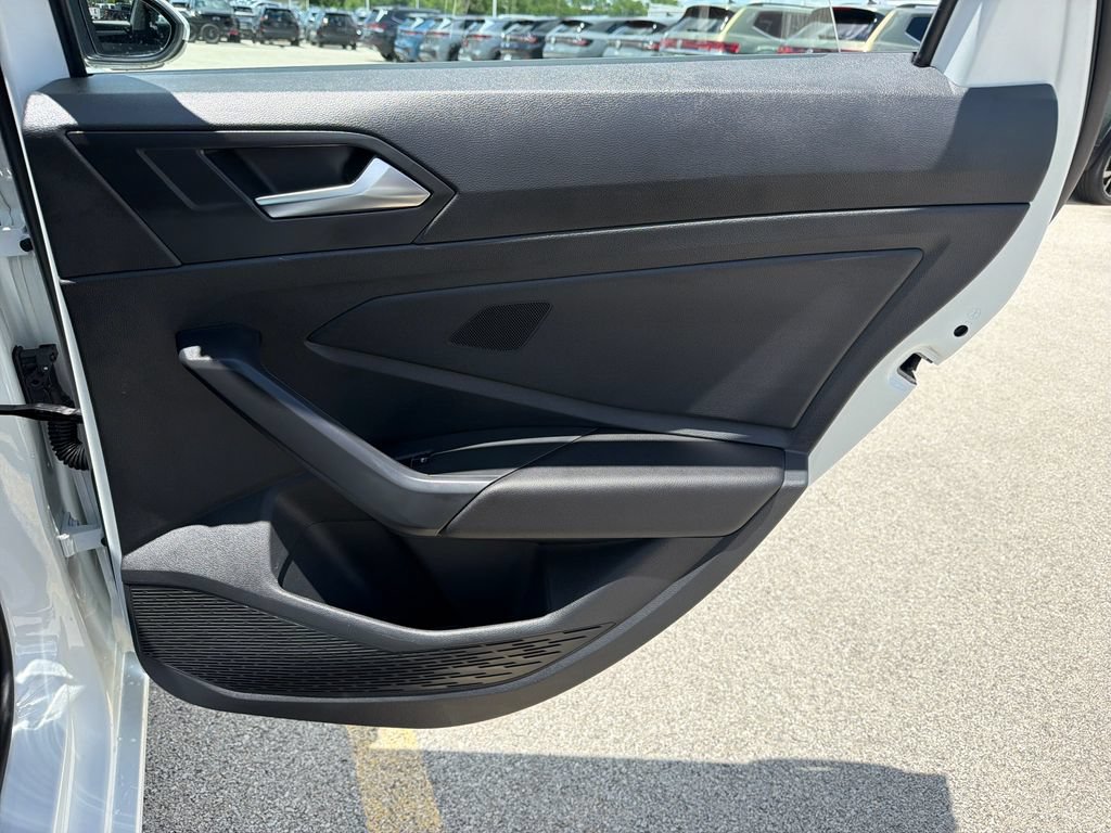 Certified 2025 Volkswagen Jetta S FWD image 21