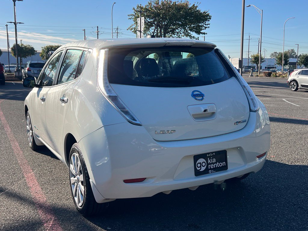Used 2017 Nissan Leaf S w/ Charge Package FWD image 11