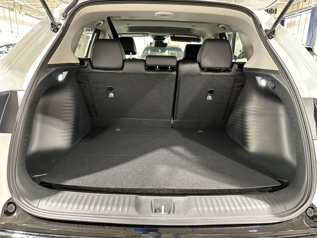 New 2026 Honda HR-V EX-L image 20