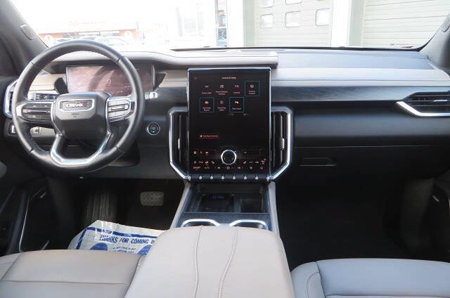 Used 2024 GMC Acadia Elevation image 47