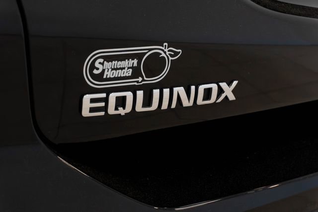 Used 2024 Chevrolet Equinox LT FWD image 12