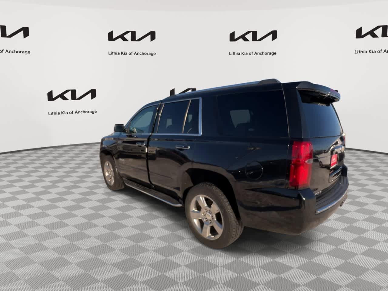 Used 2020 Chevrolet Tahoe Premier AWD/4WD image 7
