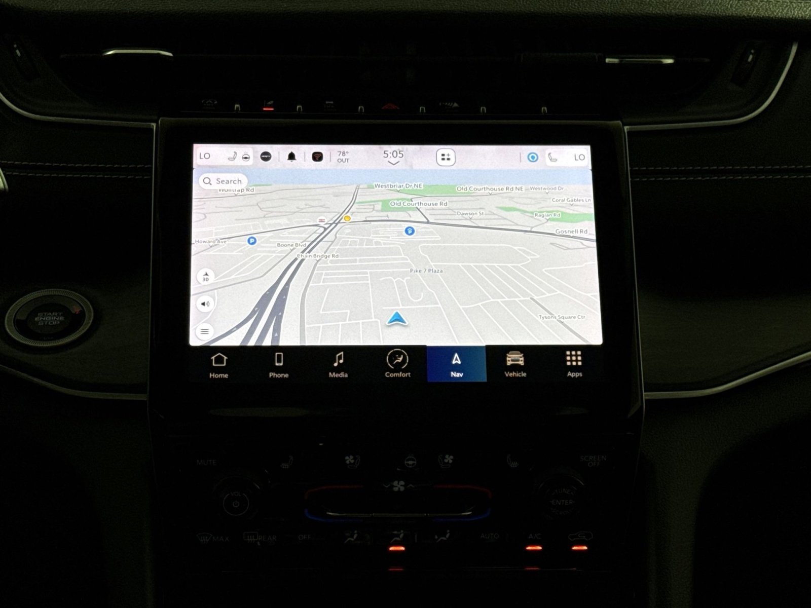 Used 2023 Jeep Grand Cherokee L Limited w/ Luxury Tech Group II AWD/4WD image 20