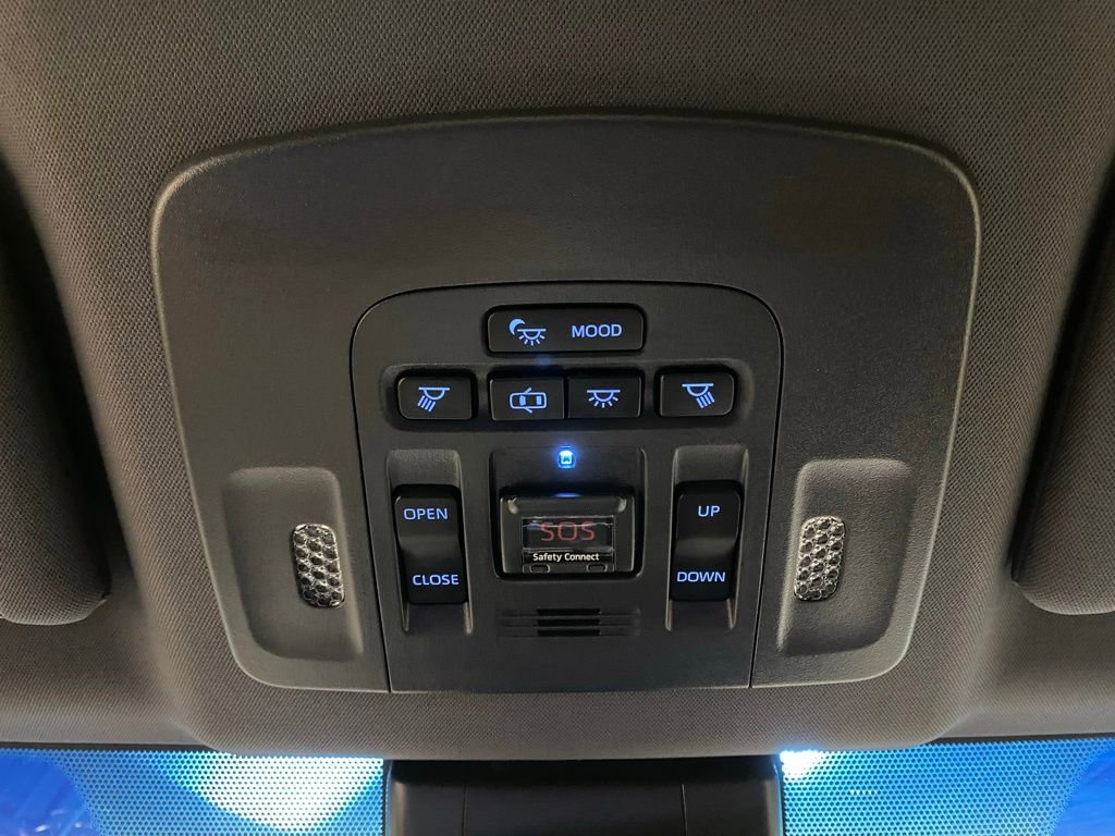 Used 2019 Toyota Avalon Touring image 25