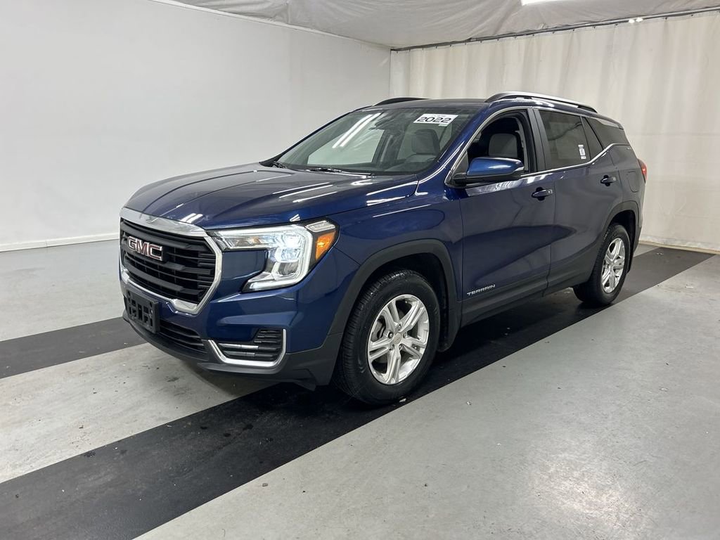 Used 2022 GMC Terrain SLE w/ Driver Convenience Package AWD/4WD image 5