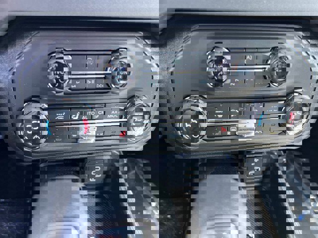 New 2026 Ford Bronco Big Bend AWD/4WD image 17