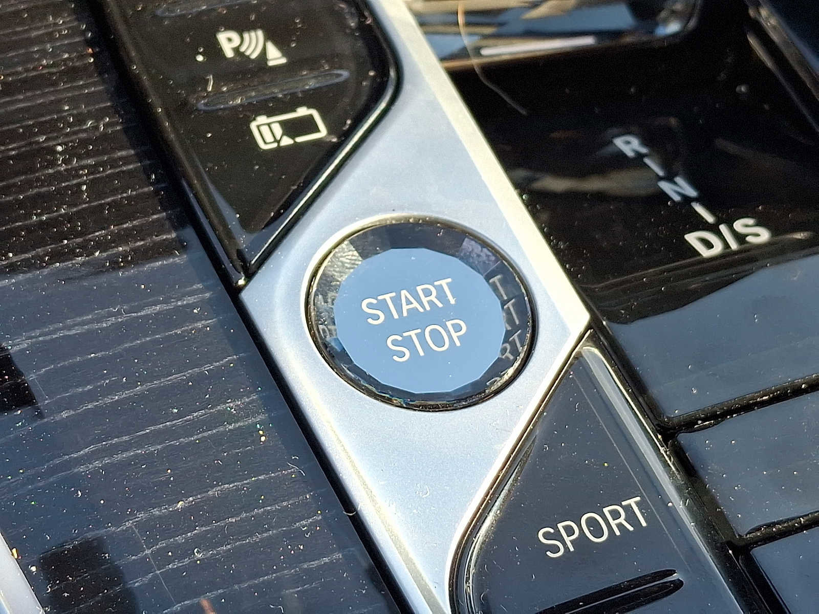 Used 2024 BMW X5 xDrive50e w/ Executive Package image 24