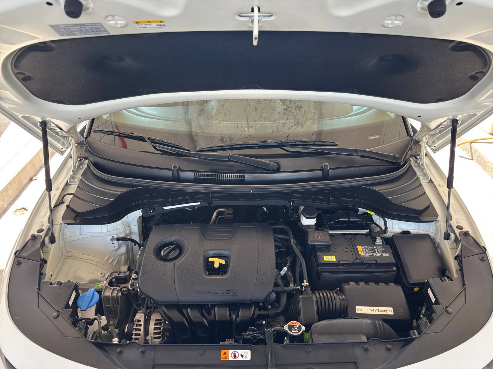 Used 2025 Kia Soul LX w/ LX Technology Package FWD image 29