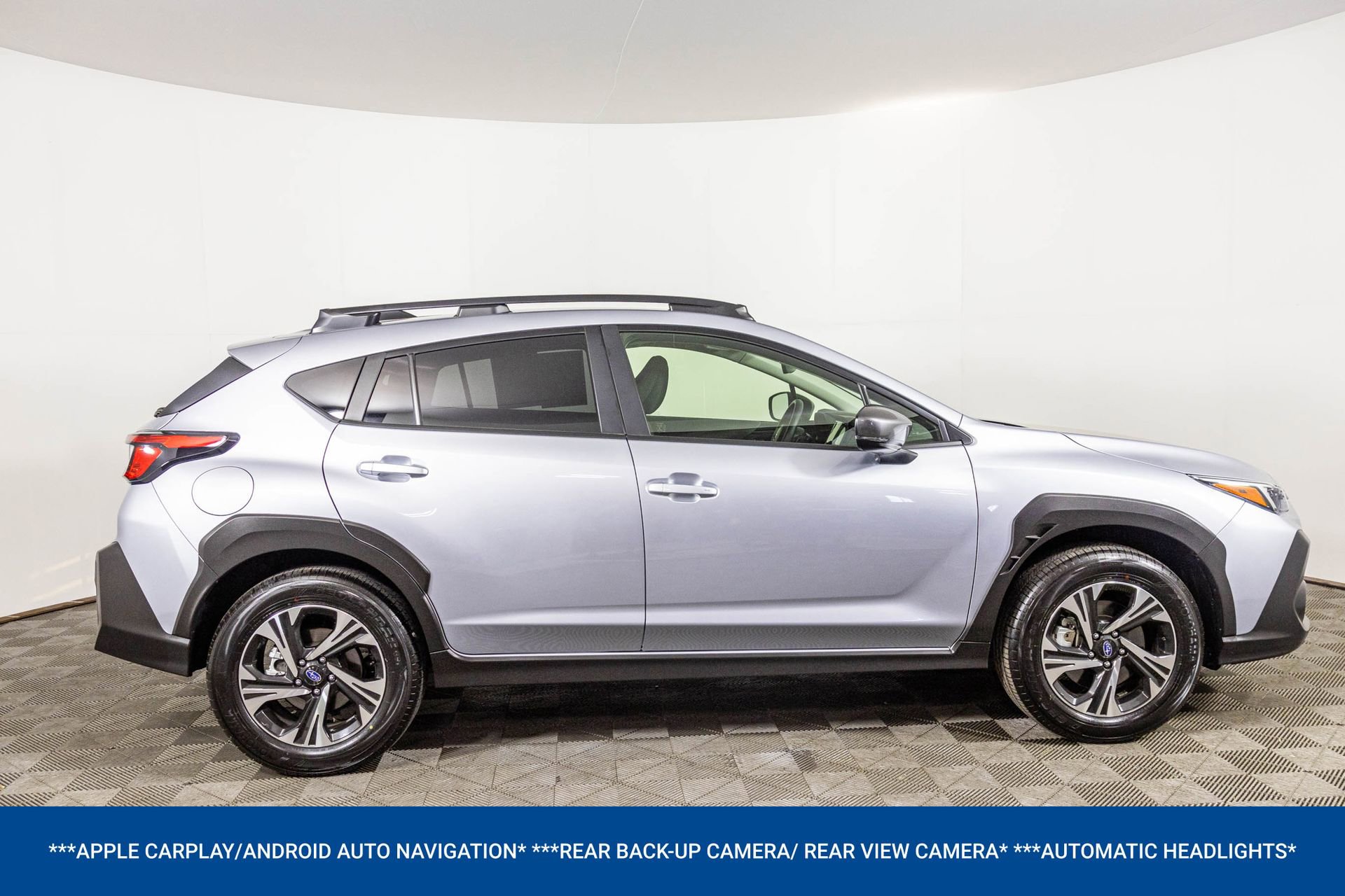 Used 2025 Subaru Crosstrek 2.0i Premium image 8