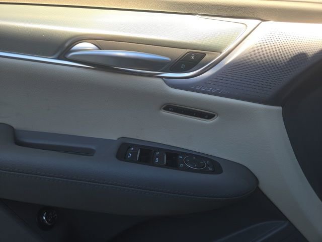 Certified 2023 Cadillac XT5 Premium Luxury image 10