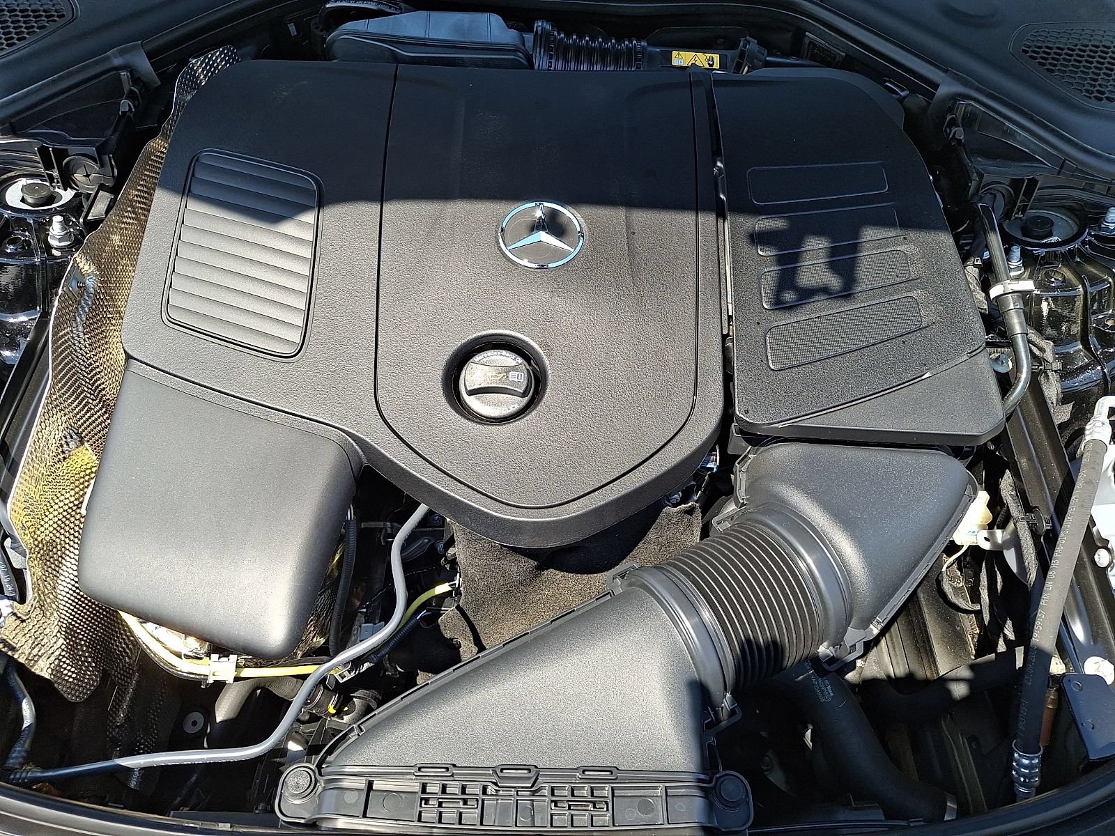 Used 2025 Mercedes-Benz E 350 4MATIC Sedan image 27