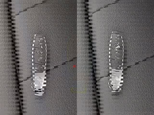 Certified 2025 Mercedes-Benz GLB 250 4MATIC image 72