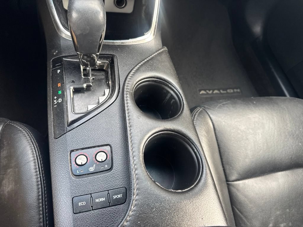 Used 2014 Toyota Avalon XLE Touring FWD image 21