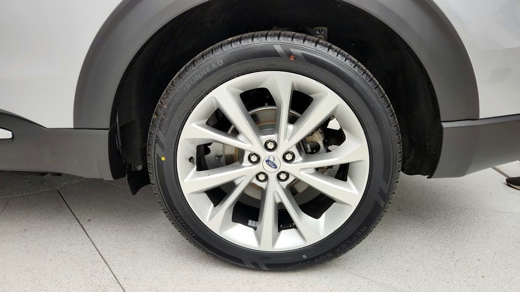 Used 2021 Ford Explorer Platinum w/ Equipment Group 601A image 9