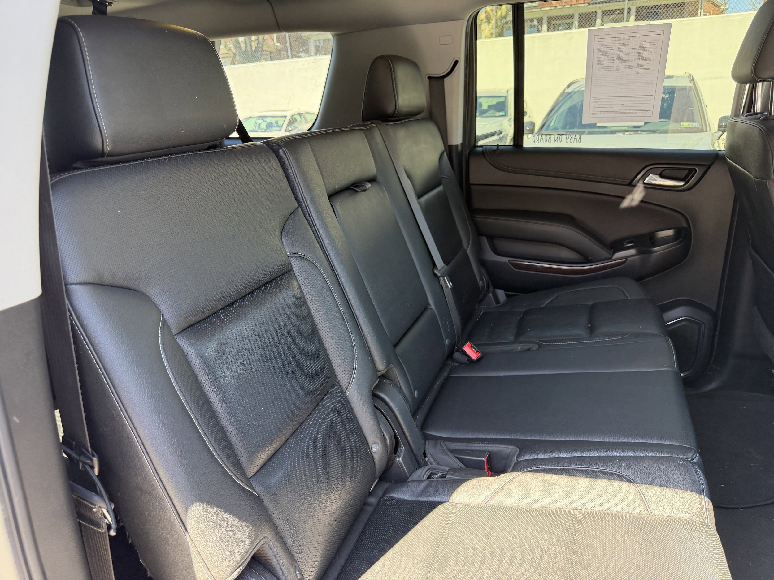 Used 2019 GMC Yukon XL SLT AWD/4WD image 9