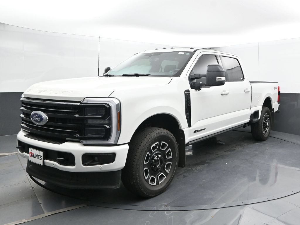 Used 2025 Ford F250 Platinum AWD/4WD image 8