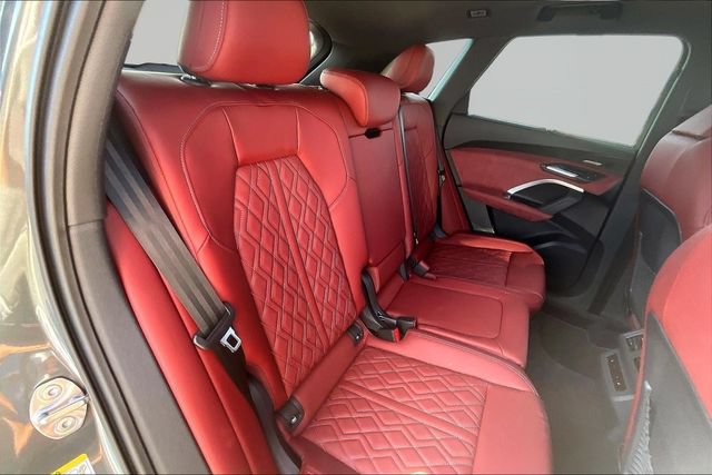 New 2026 Audi SQ5 Prestige AWD/4WD image 29