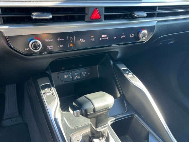 Certified 2024 Kia Sorento S image 22