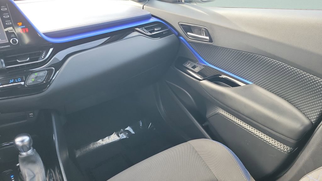 Certified 2021 Toyota C-HR XLE FWD image 13
