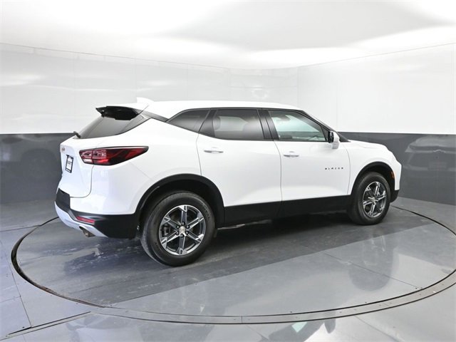 Used 2025 Chevrolet Blazer LT image 15